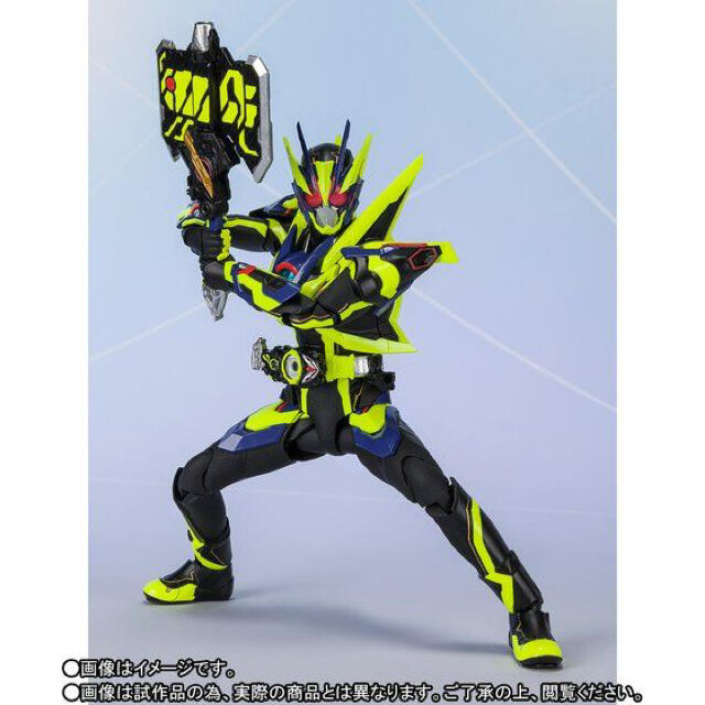 BANDAI(バンダイ)のS H.Figuarts仮面ライダーゼロワン シャイニングアサルトホッパー エンタメ/ホビーのフィギュア(特撮)の商品写真