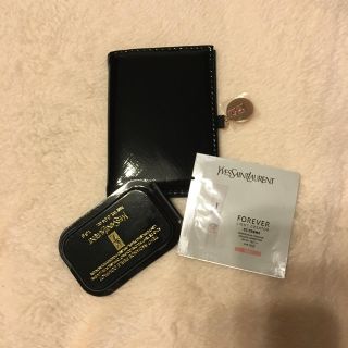 イヴサンローランボーテ(Yves Saint Laurent Beaute)の鏡&ファンデーション《サンプル》セット(ファンデーション)