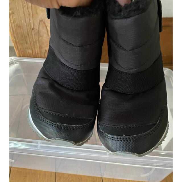 New Balance(ニューバランス)のニューバランス　キッズ　ボアブーツ キッズ/ベビー/マタニティのキッズ靴/シューズ(15cm~)(ブーツ)の商品写真