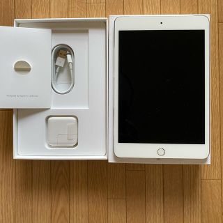 アップル(Apple)の【美品】iPad mini4 Wi-Fi+Cellular 64GB  シルバー(タブレット)