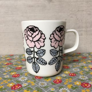 マリメッコ(marimekko)のマリメッコ ８　マグカップ(グラス/カップ)