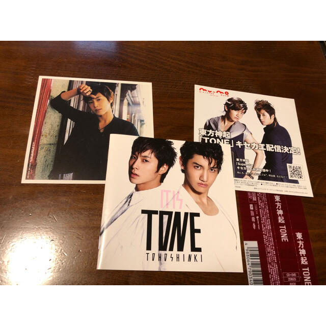 東方神起(トウホウシンキ)の東方神起　TONE（DVD付） エンタメ/ホビーのCD(ポップス/ロック(邦楽))の商品写真