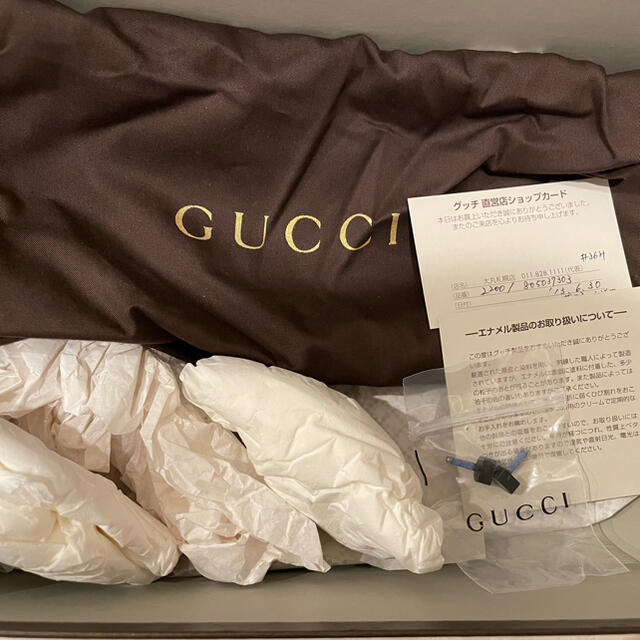 Gucci(グッチ)のGUCCI グッチ　エナメルパンプス　赤 レディースの靴/シューズ(ハイヒール/パンプス)の商品写真