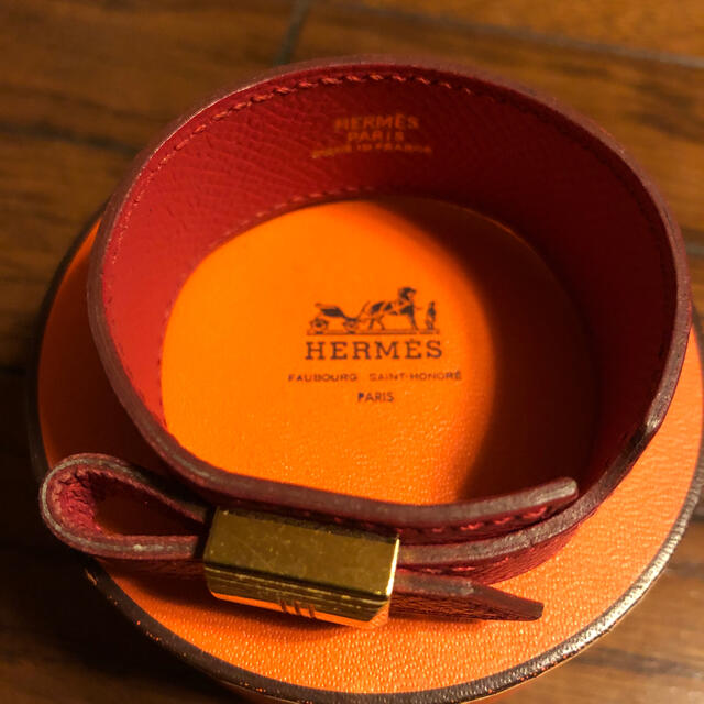 Hermes(エルメス)のエルメス　バングル レディースのアクセサリー(ブレスレット/バングル)の商品写真