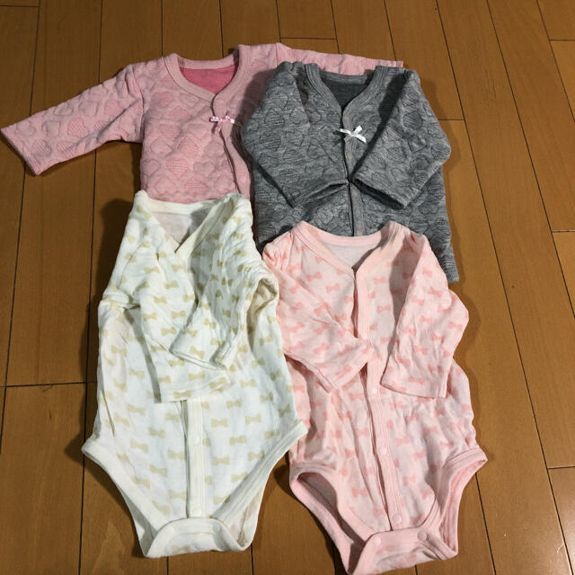 西松屋(ニシマツヤ)のロンパース　肌着　秋冬用　4枚セット キッズ/ベビー/マタニティのベビー服(~85cm)(ロンパース)の商品写真