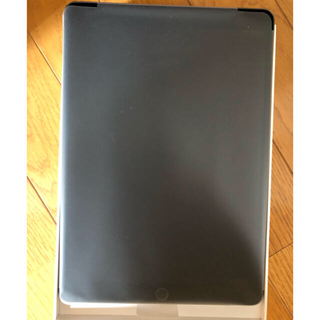 【美品】iPad Air3 Wi-Fi 64GB スペースグレイ