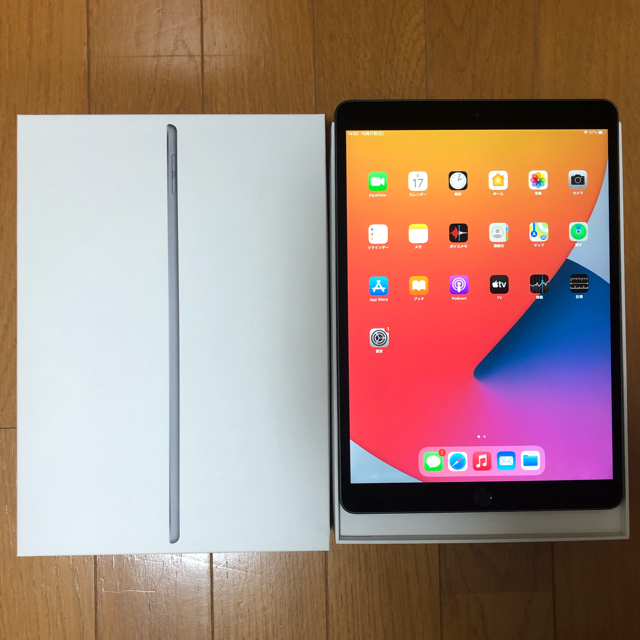 Apple(アップル)の【美品】iPad Air3 Wi-Fi 64GB スペースグレイ スマホ/家電/カメラのPC/タブレット(タブレット)の商品写真