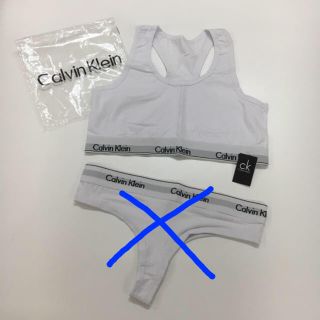 カルバンクライン(Calvin Klein)のCalvin Kleinブラトップ(ブラ)