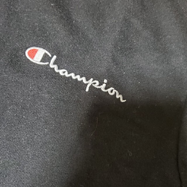 Champion(チャンピオン)のChampion トレーナー 黒160 キッズ/ベビー/マタニティのキッズ服女の子用(90cm~)(その他)の商品写真