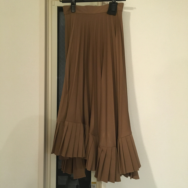 STUDIOUS(ステュディオス)のCLANE DOUBLE LAYER PLEATS SKIRT レディースのスカート(ロングスカート)の商品写真