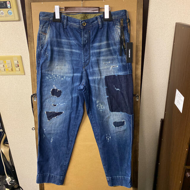 【新品】DIESEL デザインデニム CARROT CHINO 32インチ