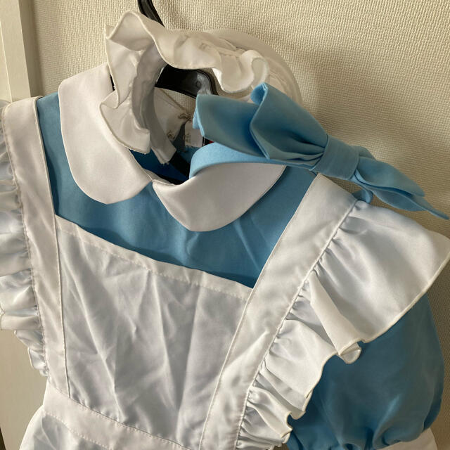 Disney アリス コスプレ ワンピース 美品 カチューシャ リボン メイド エプロンの通販 By 今なら2つで300円引き ディズニーならラクマ Disney アリス コスプレ ワンピース 美品 カチューシャ リボン メイド エプロンの通販 By 今なら2つで300円引き ディズニーならラクマ