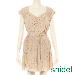 スナイデル(SNIDEL)のsnidelドットワンピース(ミニワンピース)