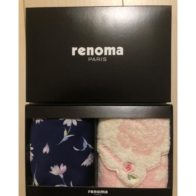 RENOMA(レノマ)のrenoma PARIS ／レノマパリス　ハンカチタオルセット レディースのファッション小物(ハンカチ)の商品写真