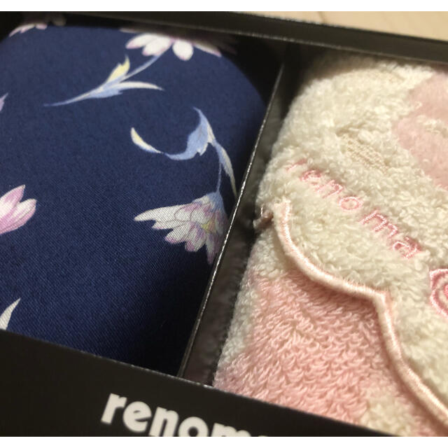 RENOMA(レノマ)のrenoma PARIS ／レノマパリス　ハンカチタオルセット レディースのファッション小物(ハンカチ)の商品写真