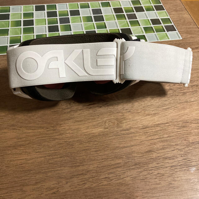 Oakley(オークリー)のOAKLEY オークリー LINE MINER ラインマイナー スポーツ/アウトドアのスノーボード(アクセサリー)の商品写真