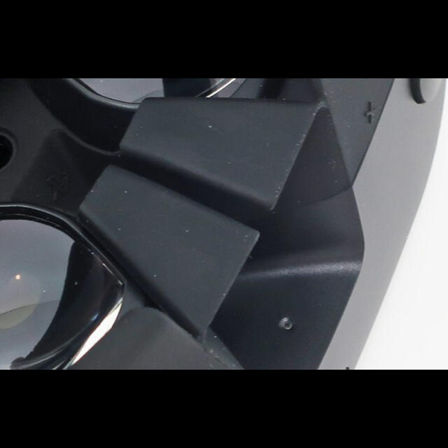 PlayStation VR(プレイステーションヴィーアール)のpsvr CUH-ZVR1 エンタメ/ホビーのゲームソフト/ゲーム機本体(家庭用ゲーム機本体)の商品写真