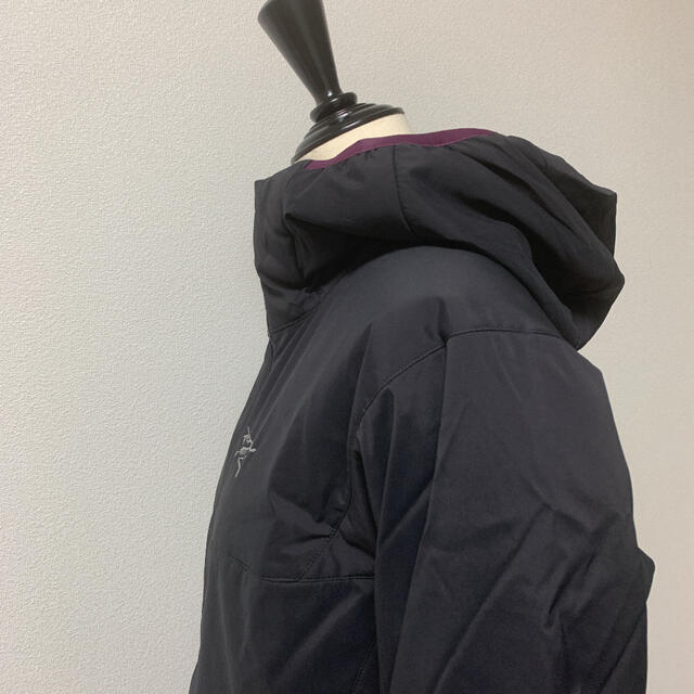 ARC'TERYX(アークテリクス)のARC’TERYX レディースProton LT フーディ レディースのジャケット/アウター(その他)の商品写真