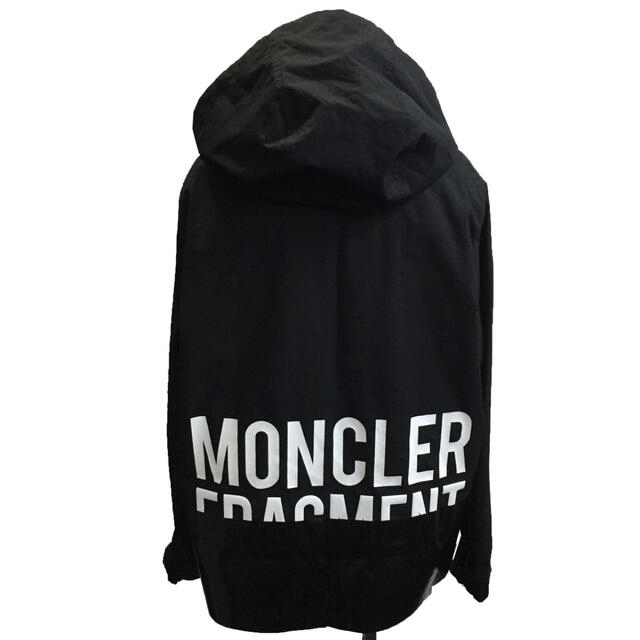 MONCLER FRAGMENT パーカー Ｓ　スウェット トレーナー ダウン メンズのトップス(スウェット)の商品写真