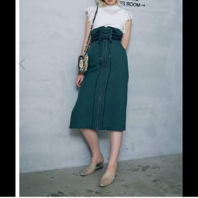 Ameri VINTAGE(アメリヴィンテージ)の【ケィ様専用】AMERI SHOELACES TIGHT SKIRT レディースのスカート(ロングスカート)の商品写真
