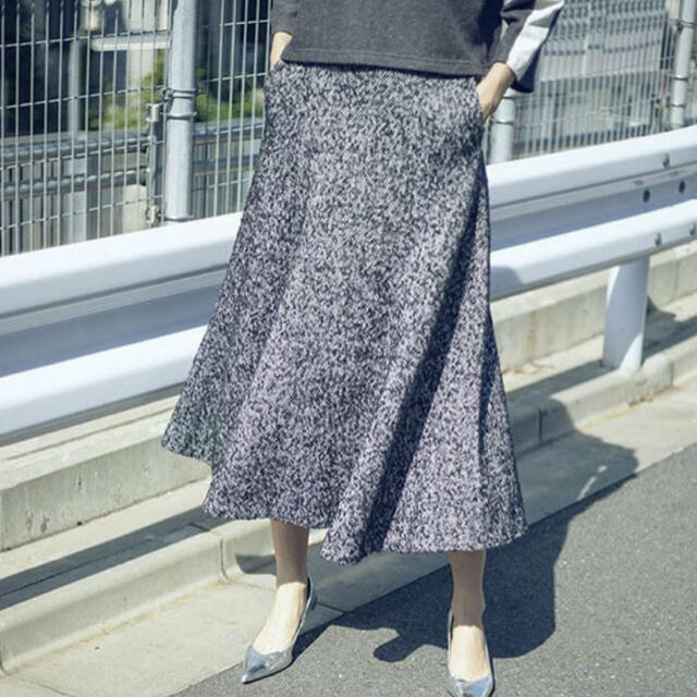 Ameri VINTAGE(アメリヴィンテージ)のAMERI レディースのスカート(ロングスカート)の商品写真