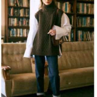 シンゾーン(Shinzone)の新品　Shinzone  Cable knit vest ケーブルニットベスト(ニット/セーター)