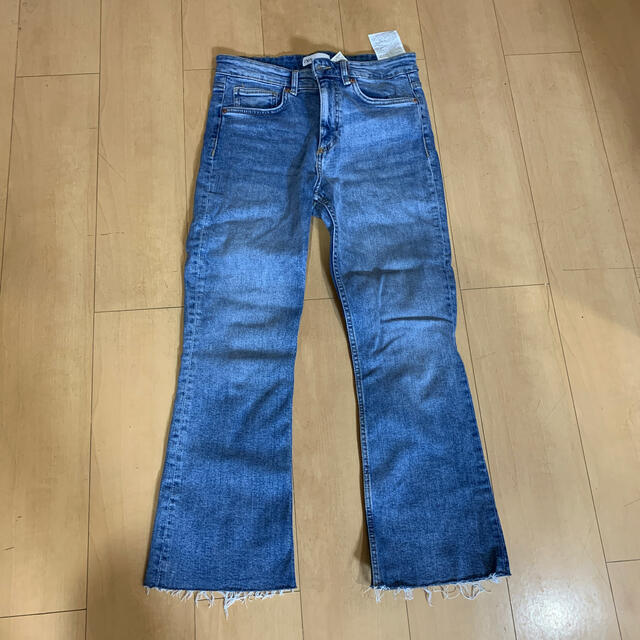 ZARA レディースジーンズ レディースのパンツ(デニム/ジーンズ)の商品写真