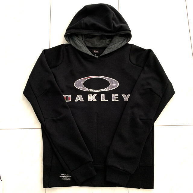 Oakley(オークリー)のOAKLEY オークリー ロゴパーカー キッズ/ベビー/マタニティのキッズ服男の子用(90cm~)(ジャケット/上着)の商品写真