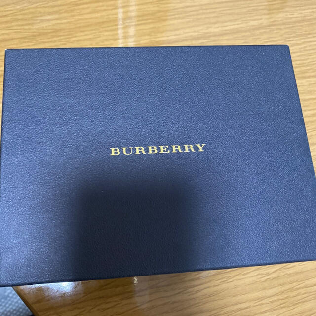 BURBERRY(バーバリー)の【新品】バーバリ　システム手帳　ミニ インテリア/住まい/日用品の文房具(カレンダー/スケジュール)の商品写真