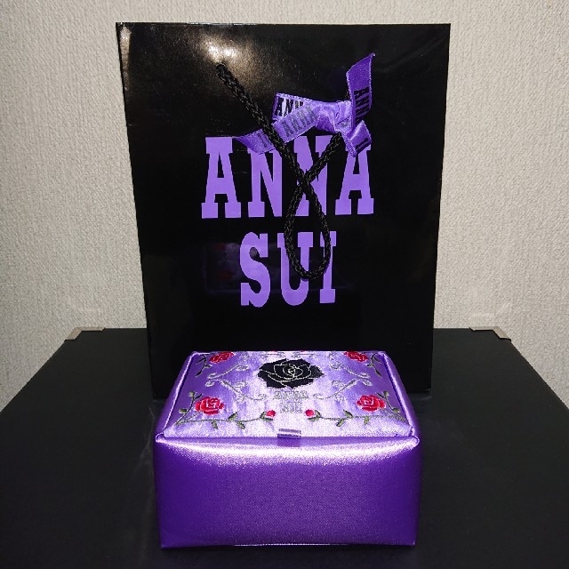 ANNA SUI(アナスイ)のANNA SUI ジュエリーボックス 紙袋付き インテリア/住まい/日用品のインテリア小物(小物入れ)の商品写真