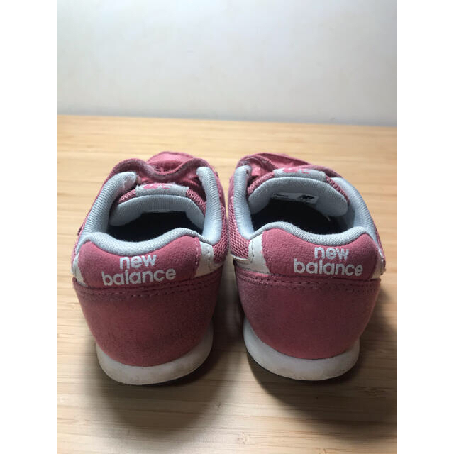 New Balance(ニューバランス)のニューバランススニーカー【15cm】 キッズ/ベビー/マタニティのキッズ靴/シューズ(15cm~)(スニーカー)の商品写真