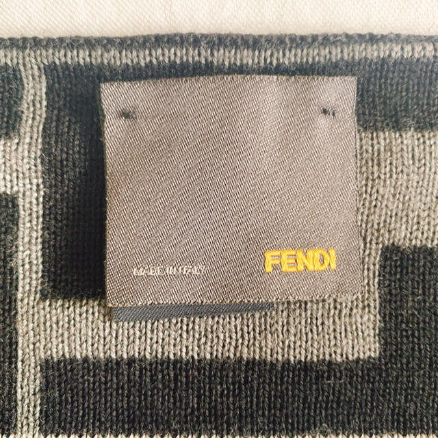 FENDI(フェンディ)のフェンディマフラー メンズのファッション小物(マフラー)の商品写真