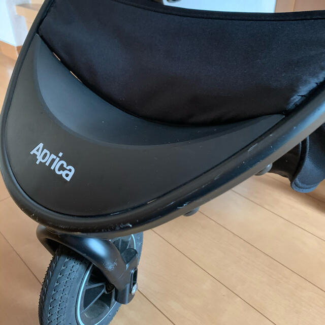 Aprica(アップリカ)のAprica アップリカ Easy Buggy イージーバギー ベビーカー 三輪 キッズ/ベビー/マタニティの外出/移動用品(ベビーカー/バギー)の商品写真