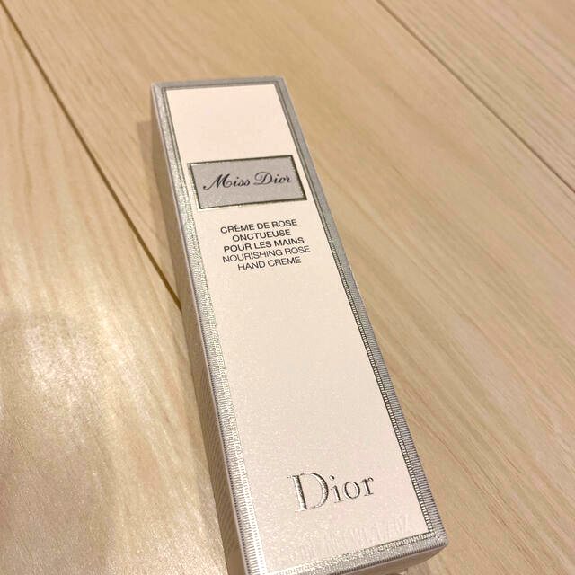 Dior(ディオール)の【未使用】Miss Dior ハンドクリーム コスメ/美容のボディケア(ハンドクリーム)の商品写真
