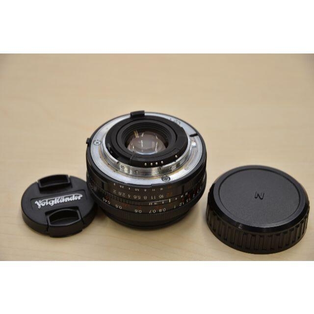 voigtlander ULTRON 40mm F2SL ASPHERICALﾆ スマホ/家電/カメラのカメラ(レンズ(単焦点))の商品写真