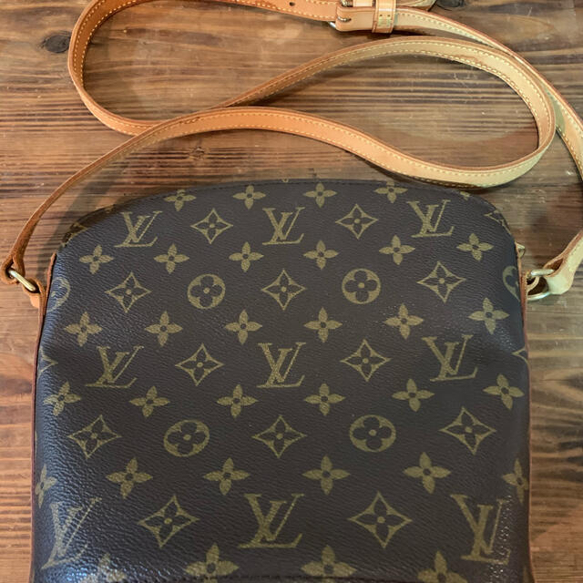 LOUIS VUITTON(ルイヴィトン)のルイヴィトン　ショルダーバック　Ⅵ1908 レディースのバッグ(ショルダーバッグ)の商品写真