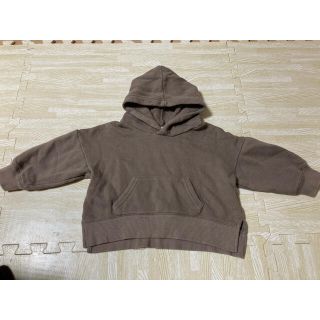 プティマイン(petit main)のpetitmain  キッズ服　パーカー　90サイズ(その他)