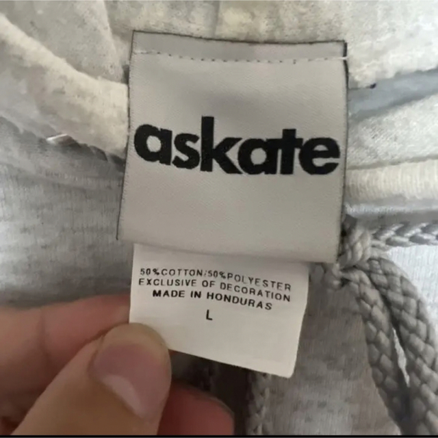 Champion(チャンピオン)のaskate アスケート　hoodie 限定　レア　パーカー　アッシュ メンズのトップス(パーカー)の商品写真