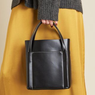 ビューティアンドユースユナイテッドアローズ(BEAUTY&YOUTH UNITED ARROWS)のスクエアステッチショルダーバッグ　ブラック(ショルダーバッグ)