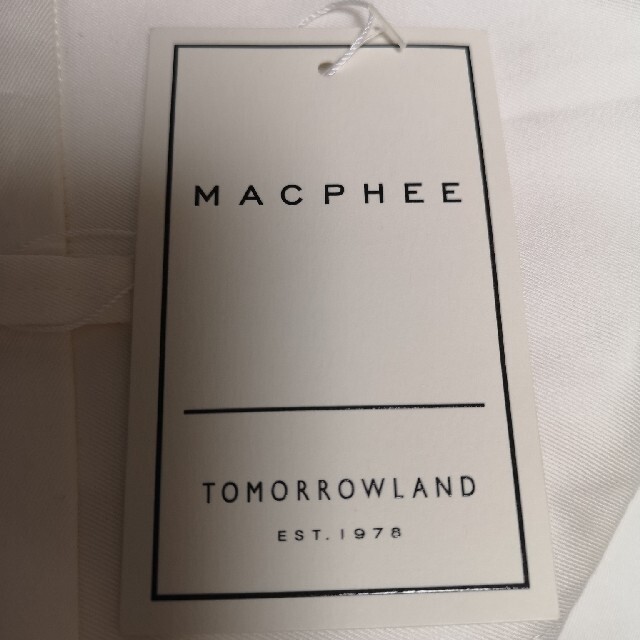 TOMORROWLAND(トゥモローランド)の新品未使用タグ付 McAfee マカフィー ストレッチ チノ スカート  レディースのスカート(ひざ丈スカート)の商品写真