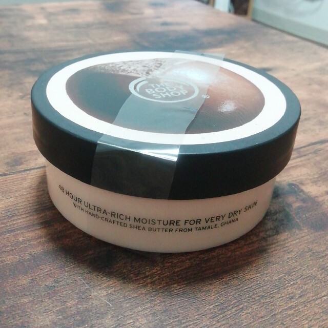 THE BODY SHOP(ザボディショップ)のTHE BODY SHOP ボディバターシア(新品未使用) コスメ/美容のボディケア(ボディクリーム)の商品写真