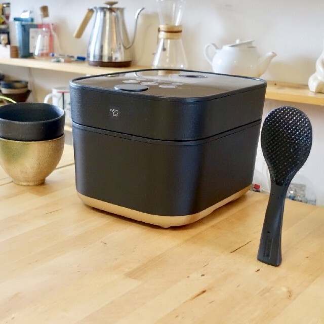 ZOJIRUSHI STAN.5.5合 IH炊飯ジャー NW-SA10-BA5５合炊飯器