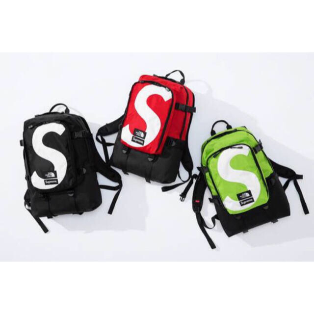 Supreme(シュプリーム)のThe North Face® S Logo Backpack. 30L メンズのバッグ(バッグパック/リュック)の商品写真