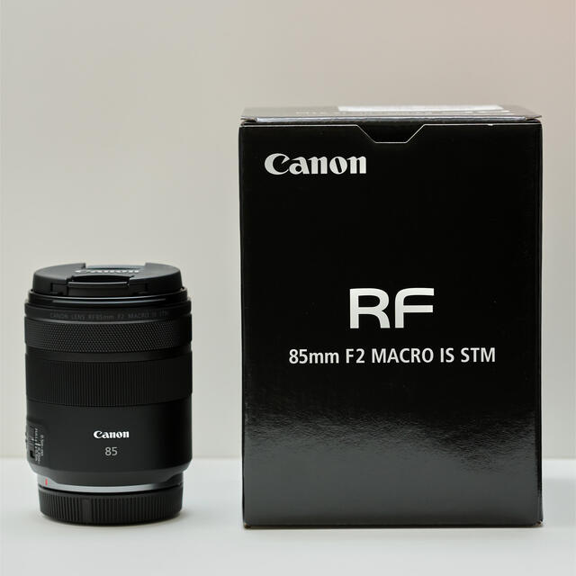 Canon RF85mm F2 Macro IS STM