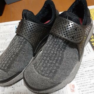 ナイキ(NIKE)のNIKEエアプレスト似　27センチ(スニーカー)