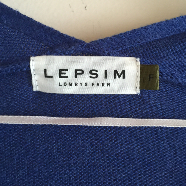 LEPSIM(レプシィム)のLEPSIM カーディガン キッズ/ベビー/マタニティのマタニティ(マタニティトップス)の商品写真