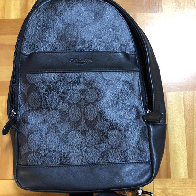 coach ボディバッグ - ボディーバッグ