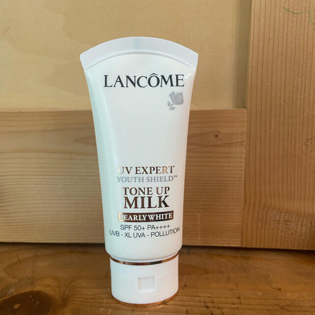 LANCOME(ランコム)の★ランコム★エクスペール トーンアップn ホワイト コスメ/美容のベースメイク/化粧品(化粧下地)の商品写真