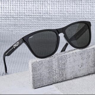 フラグメント(FRAGMENT)のfragment×oakley frogskins サングラス(サングラス/メガネ)