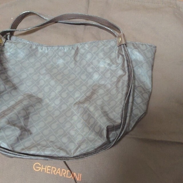 GHERARDINI(ゲラルディーニ)のミー様ゲラルディーニ　バッグ レディースのバッグ(ハンドバッグ)の商品写真